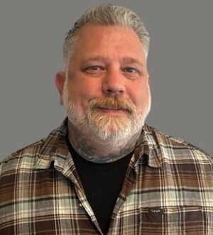 Picture of Dustin Hampton